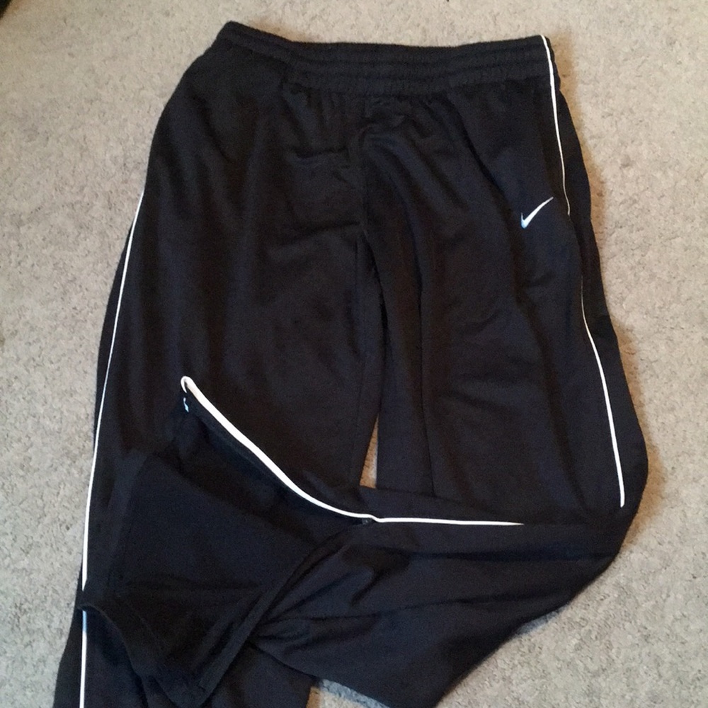 Men’s Nike black sweatpants